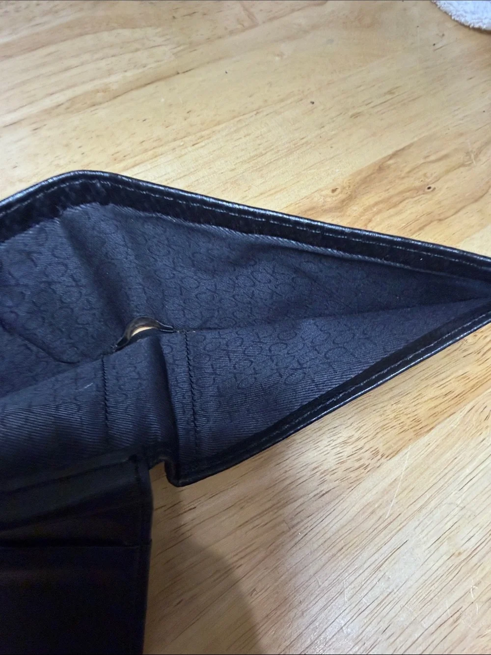 Calvin Klein Black Carbon-Texture Bi-Fold Card Holder